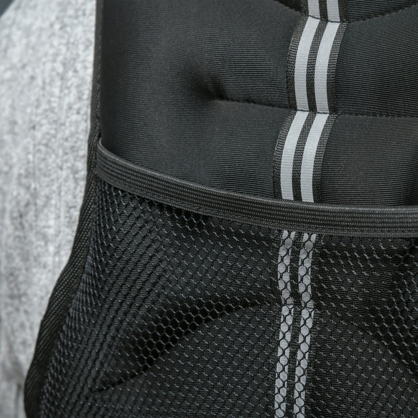 Adjustable 5 kg Weight Vest in Black Oxford Fabric